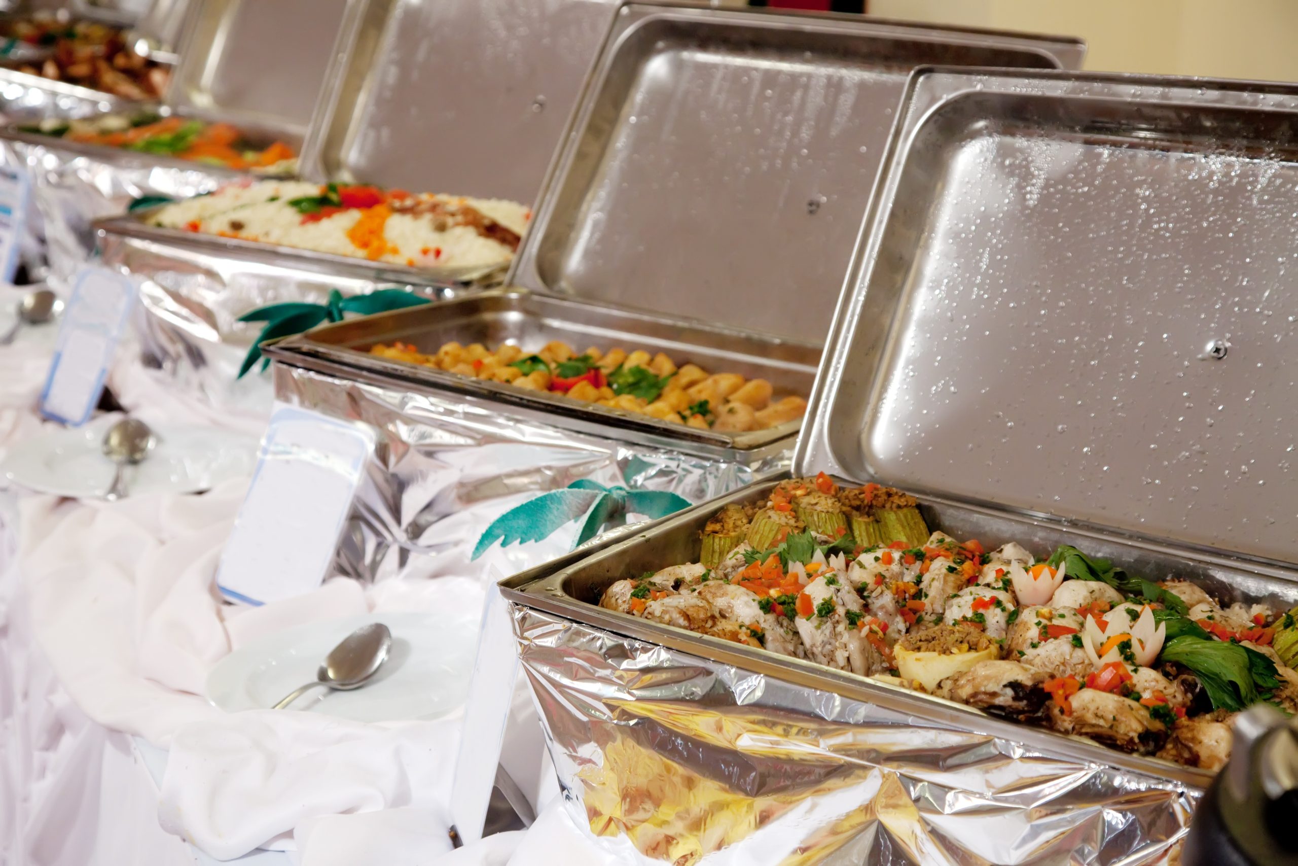 Buffet vs. Plated Service for Large Events